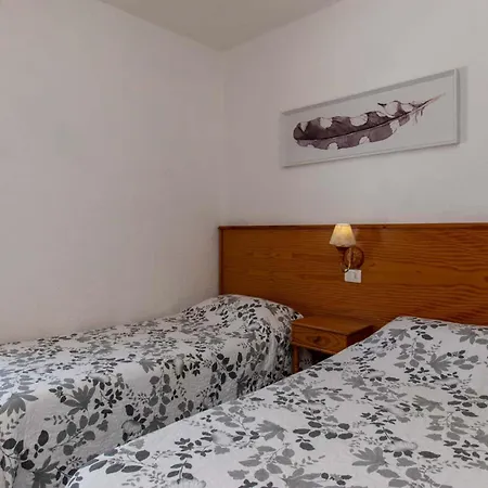 아파트 Floritas 24 - One Bed With Pool View *