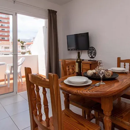 Floritas 24 - One Bed With Pool View 아파트 *